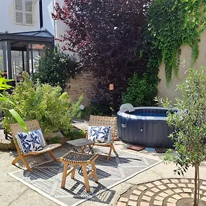 https://chambre-dhote-vichy.hotels-rhonealpes.com